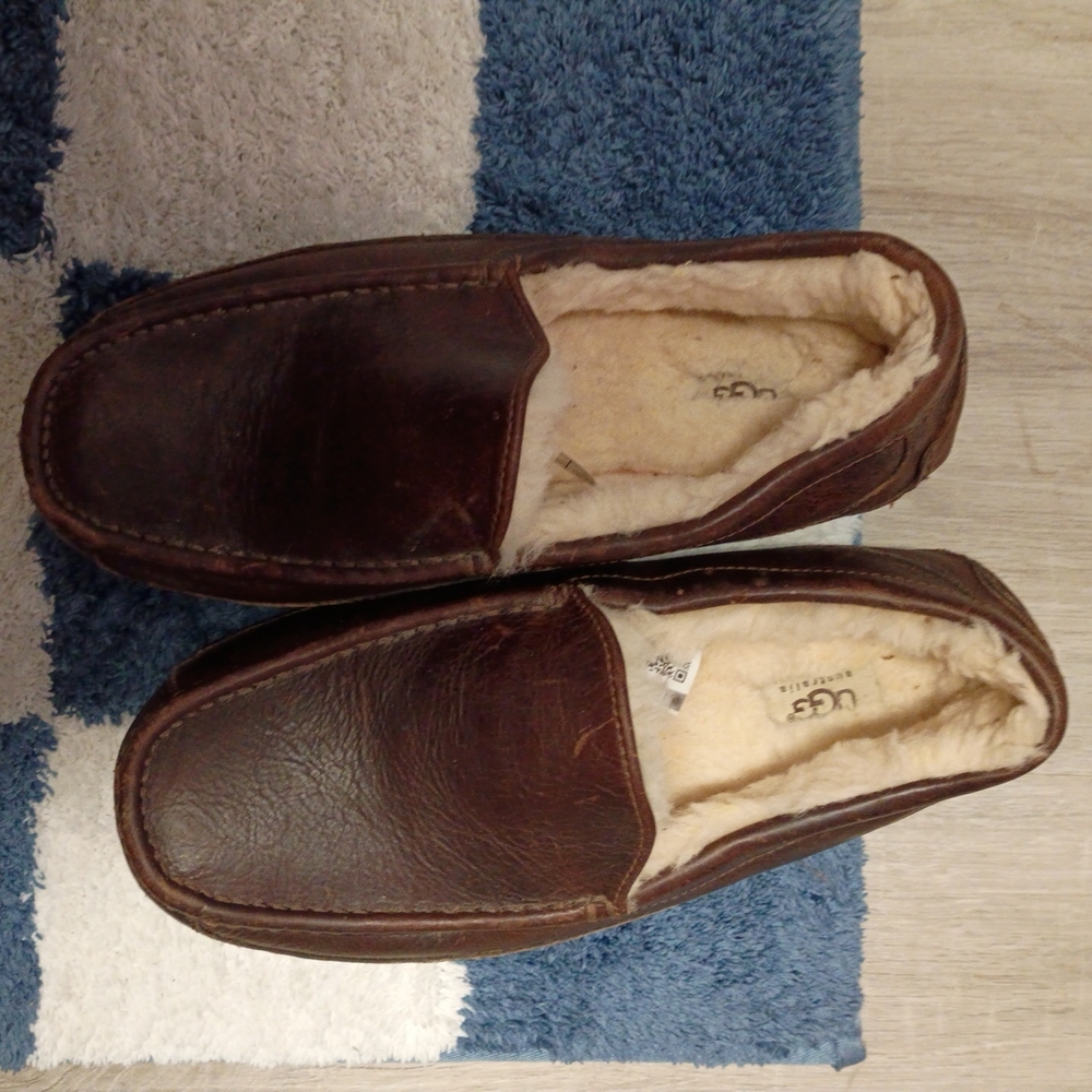 UGG Men's Dark Brown Leather Loafers